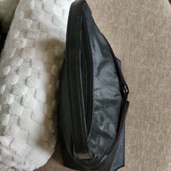 Gucci Black GG Nylon and Leather Double Pocket Hobo.. Authentic!! - Picture 6 of 14
